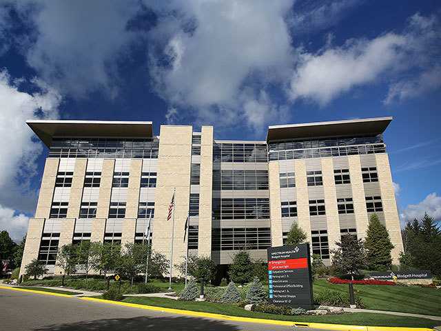 exterior of corewell health blodgett hospital